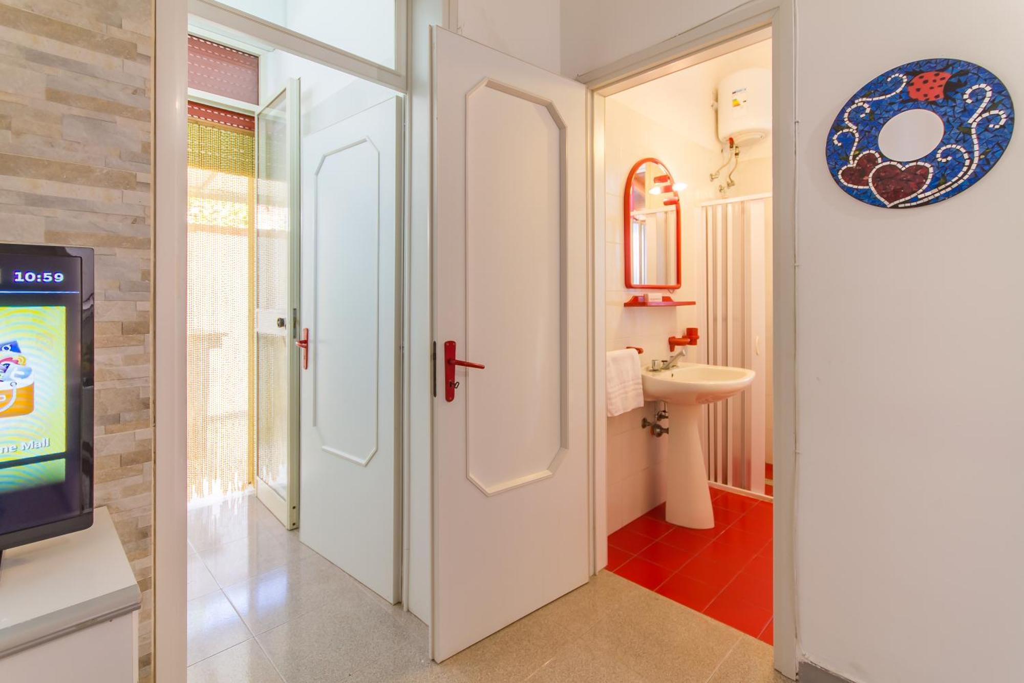 Villetta Rossa With Garden - Happy Rentals Melendugno Exterior photo